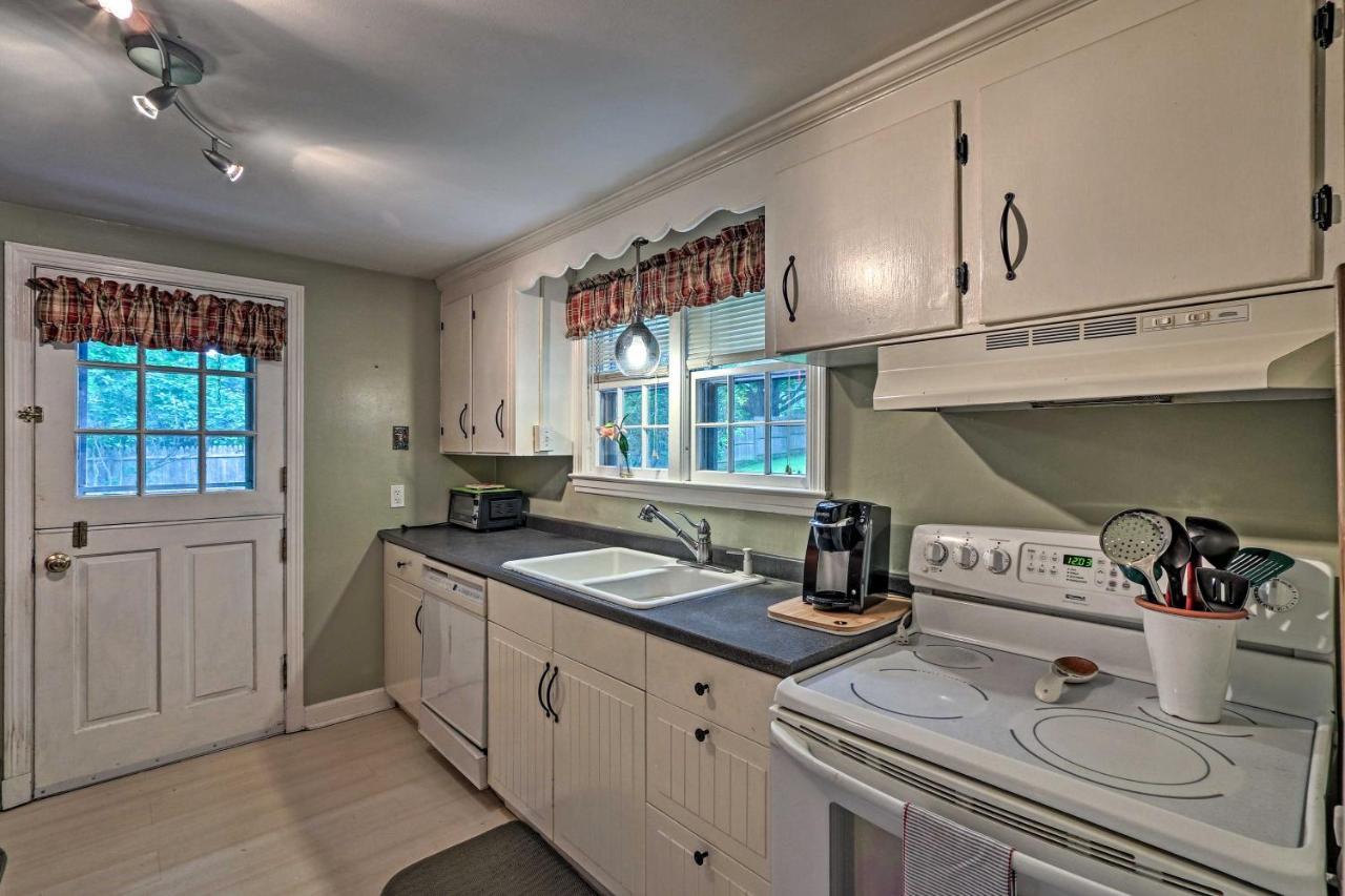 Historic Essex Home With Large Yard Near Downtown! Εξωτερικό φωτογραφία