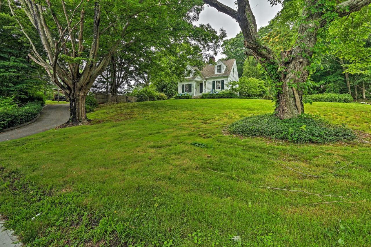 Historic Essex Home With Large Yard Near Downtown! Εξωτερικό φωτογραφία