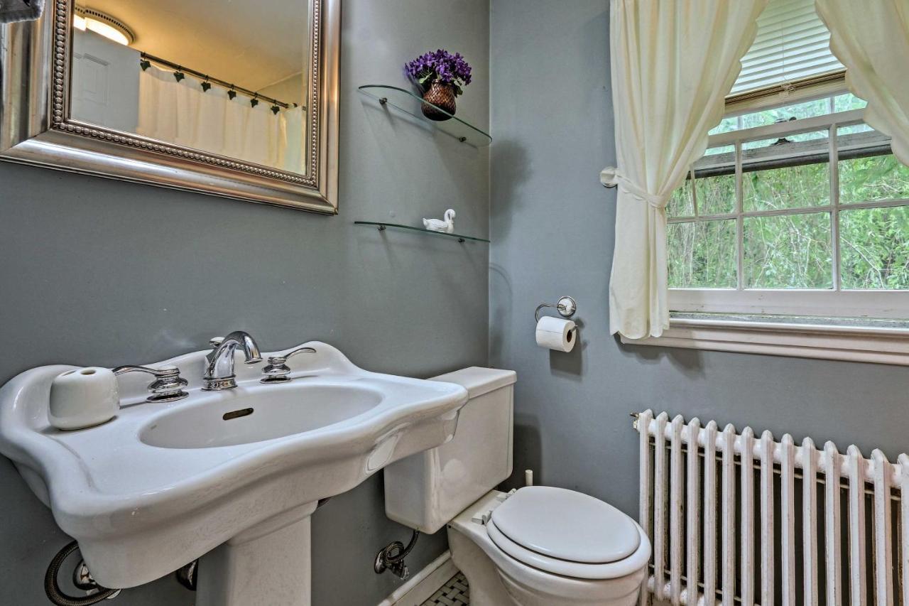 Historic Essex Home With Large Yard Near Downtown! Εξωτερικό φωτογραφία