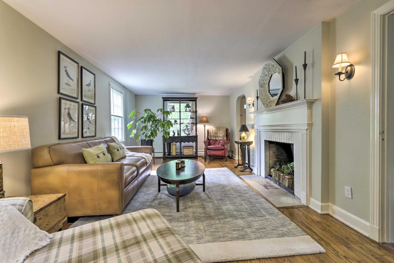Historic Essex Home With Large Yard Near Downtown! Εξωτερικό φωτογραφία